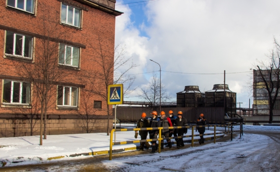 Экономист указал на связь токсичного начальства и экономических потерь страны