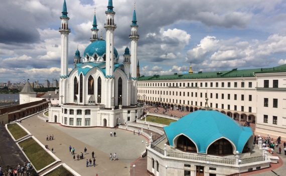 Последователи традиционного ислама не занимаются сомнительными практиками, а в борьбе с радикалами нужны более жесткие меры